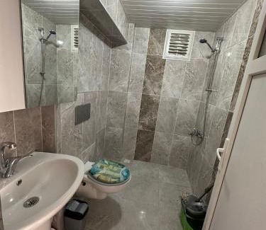Umraniye Apartment | Caspian modern