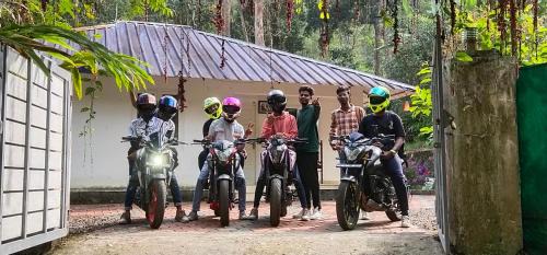 Adimaly House | Cassa Cottage Munnar