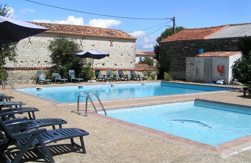 Duil-sur-le-Mignon House | Cassiopeia, 3 Bedrooms, 1 bathr.
