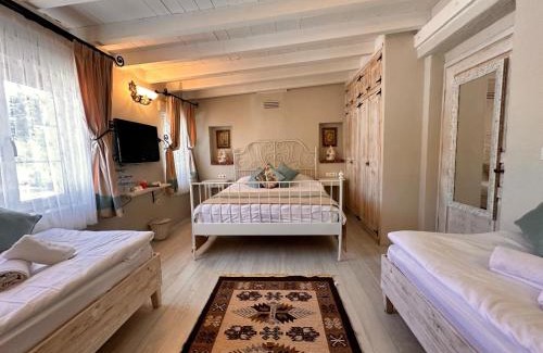 Tokoglu Hotel | Cassiopeia Otel Alaçatı