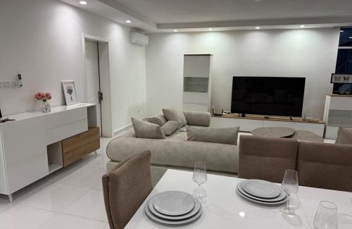 Angola House | Cassoma House