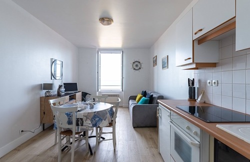 Saint-Cast-le-Guildo Apartment | Castaline - Studio Vue Mer