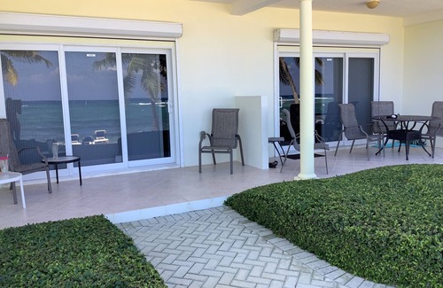 East End Condo | Castaways Cove Unit 122 Beach Front direct access