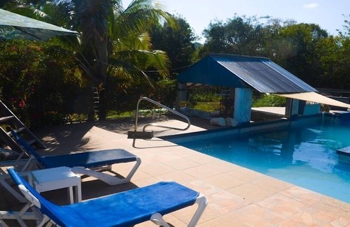 Silver Sands Villa | Castaways Villa