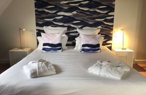 Morey-Saint-Denis Hotel | Castel de Tres Girard
