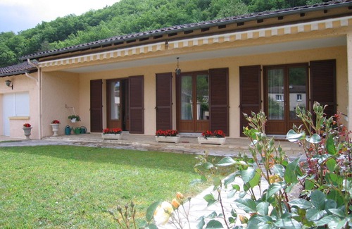 Castelfranc House | CASTELFRANC HOUSE