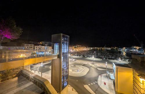 Port-Vendres Apartment | Castellane : T2 spacieux - Vue Port - WIFI