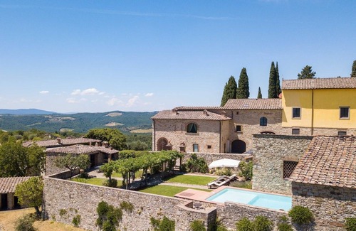 Gaiole in Chianti Villa | Castello di Cacchiano In Gaiole in Chianti, Tuscany