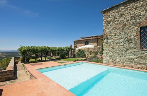 Gaiole in Chianti Villa | Castello di Cacchiano In Gaiole in Chianti, Tuscany