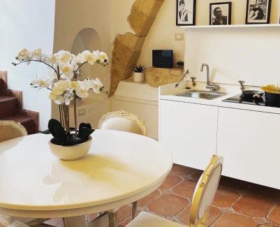 Cagliari Apartment | Castello House