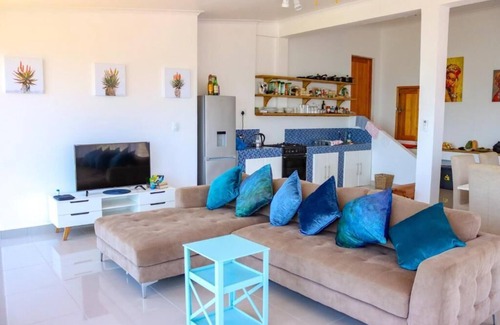 Morrumbene Hotel | Castelo do Mar