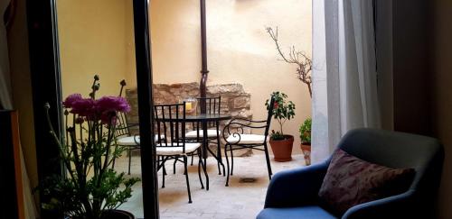 San Juan House | Castillo 13