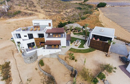 Todos Santos House | CASTILLO DEL SOL - El Pescadero - Todos Santos - San Pedrito Beach - Surf Break