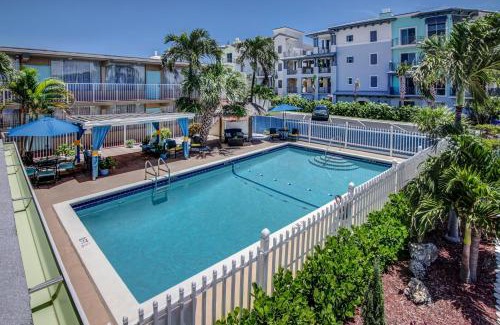 Lauderdale-by-the-Sea Hotel | Castle by the Sea Motel