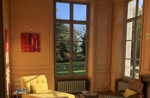 Poilly-lez-Gien House | Castle for 2-20 guests at the Loire with pool & Parc (horse boxes)