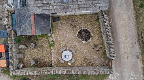 Kingston House | Castle Forge 4-Bedroom Historic Purbeck Forge in Kingston, Corfe Castle, Sleeps 7