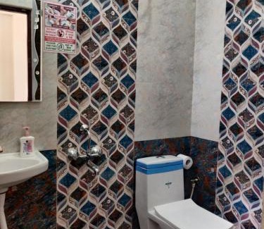 Bengaluru Apartment | Castle Hebbal Room with Kitchen
