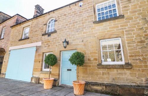 Bakewell House | Castle Hill