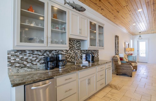 Orange Beach East House | Castle in the Sand East & West (2 Properties - 18 Bedrooms)