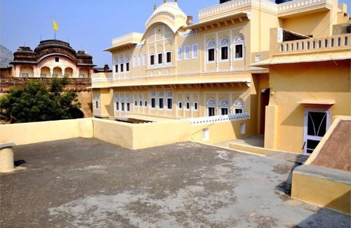 Khandela Hotel | Castle Khandela