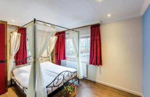 De Bult Villa | Castle Stay in De Eese with Royal Interiors