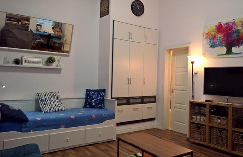 Castle Hill Apartment | Castle View Apartment