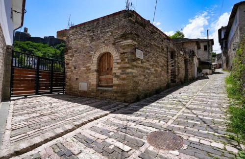 Gjirokaster Apartment | Castlefront Villa