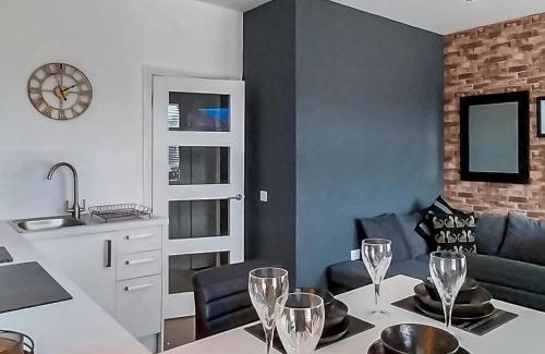 Lanark House | Castlegate