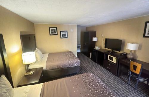 Maggie Valley Hotel | Castlewood Inn