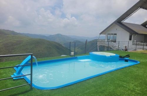 Pirmed Apartment | Castra villas - Pool Villa in Parunthumpara