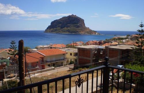 Monemvasia Hotel | Castro Hotel