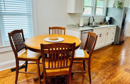 Cambridge House | Casual Bungalow close to Choptank River, sleeps 5