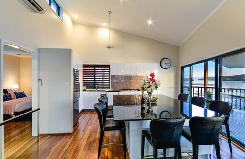 Hamilton Island Villa | Casuarina 16 - Your Ultimate Hamilton Island Retreat!