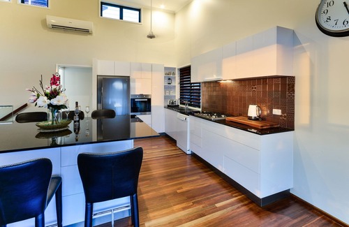 Hamilton Island Villa | Casuarina 16 - Your Ultimate Hamilton Island Retreat!
