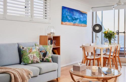 Soldiers Point Apartment | Casuarinas 5 superb waterfront unit