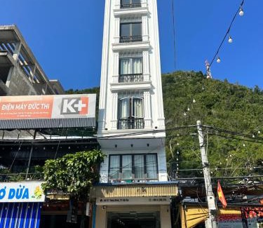 Cat Hai Hotel | Cat Ba - Lake View Hotel