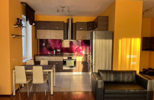 Plavnieki Apartment | Cat Garden Elegant Apartments Riga