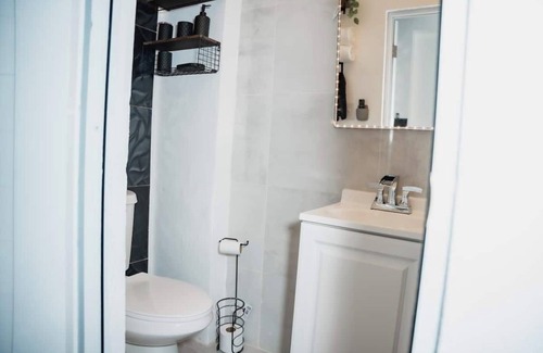 Catano Apartment | Cataño Coqui 4Br/3Ba 2 King Beds, Movie Room, Ferry to Old San Juan
