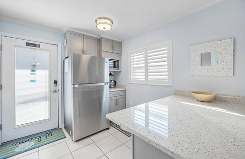 Cocoa Isles House | Catalina Cove - World Famous Cocoa Beach!