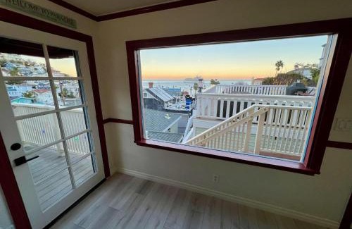 Avalon House | Catalina Two Bedroom View Home