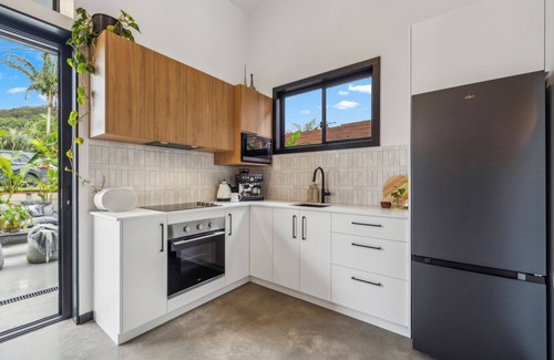 Coffs Harbour Apartment | Catalyst Retreat – Accessible, Stylish Holiday Stay
