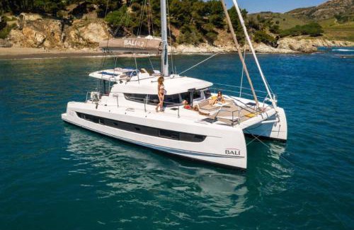 Portisco Boat Rental | Catamarano 43 Foil e Kite Equipment