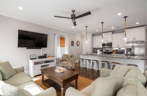 Santa Rosa Beach House | Catch A Wave! Enjoy blue waters of your own private pool and complimentary golf cart!