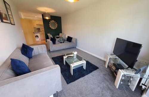 Colchester Apartment | Catchpole Stays Abbey Field Apartment- A lovely 2 bed apartment with field views near Colchester town centre