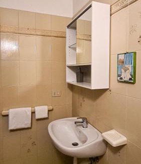 Ancona Apartment | CateCasa