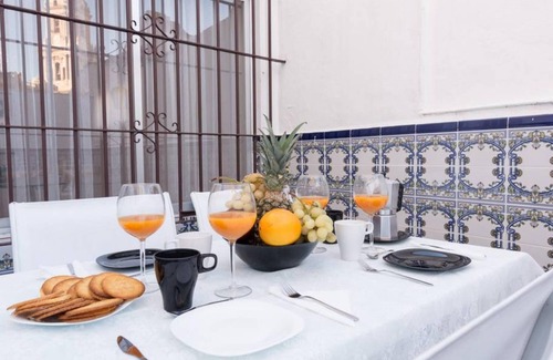 Centro Apartment | Catedral Ático Centro Terraza 2Dorm