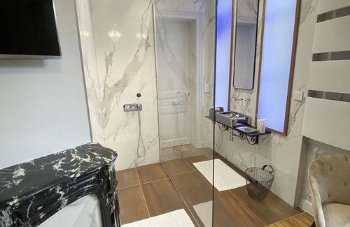 Reims City Centre Apartment | CATHEDRAL & EXCEPTIONAL APARTMENT ⭐