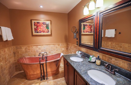 Hunter Condo | Catskills Mountain Escape - Private Luxury for Two