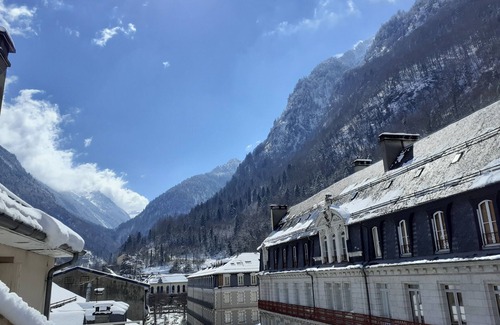 Cauterets Apartment | Cauterets Center 7 pers. Large Mountain View Stay