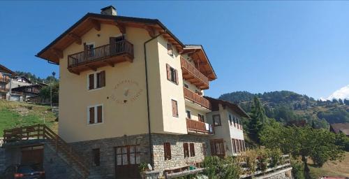 Mongnod Apartment | CAV MES VALLEES Torgnon Vda